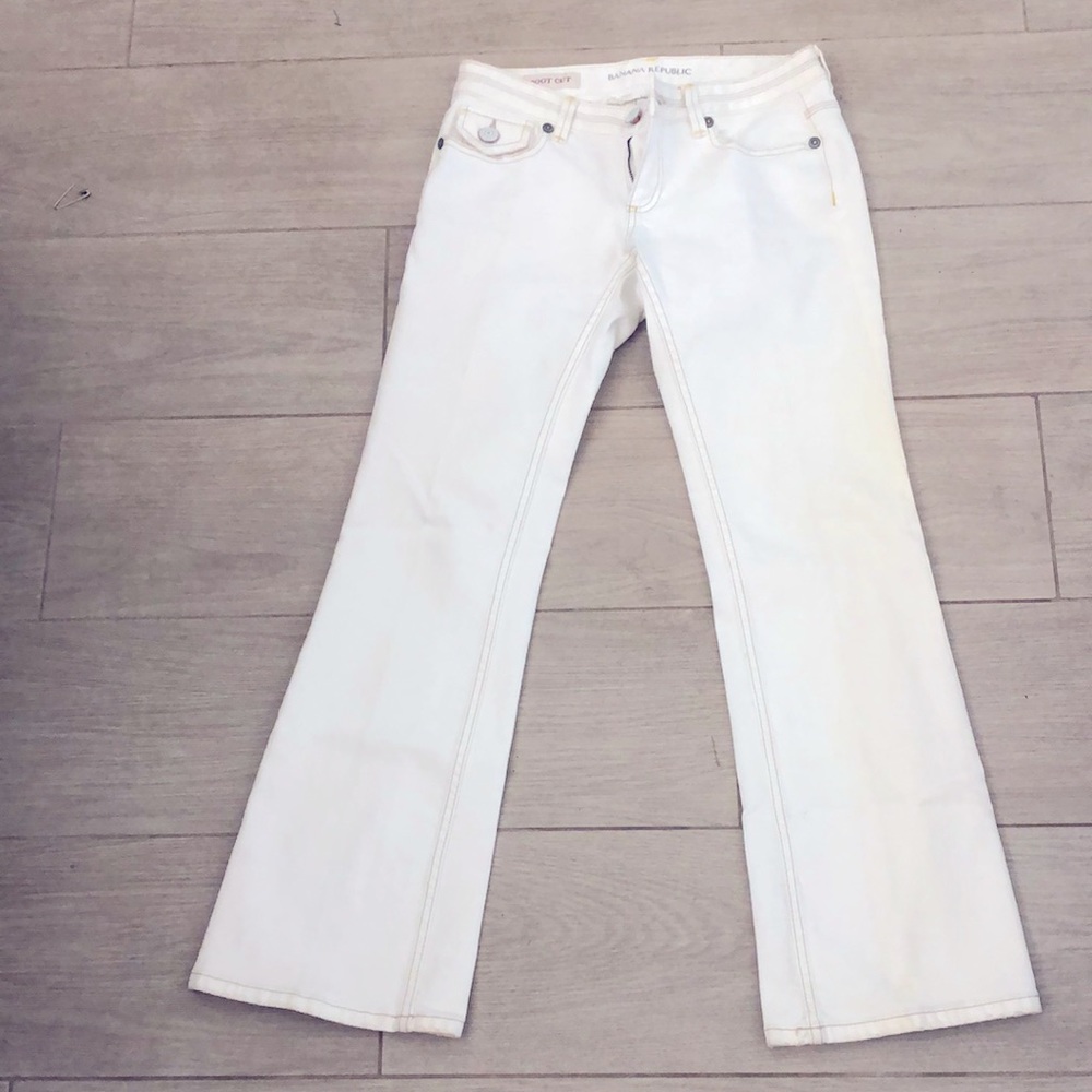 Banana republic white boot cut jeans